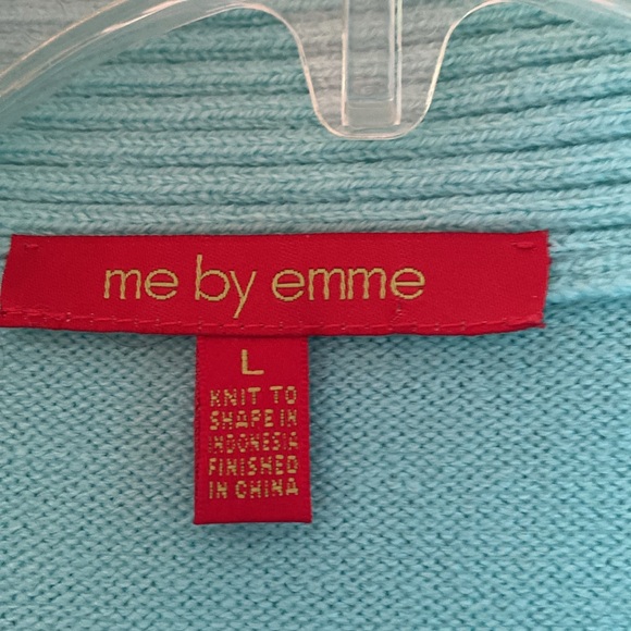 Turquoise zip up sweater $12 size L - Picture 4 of 7